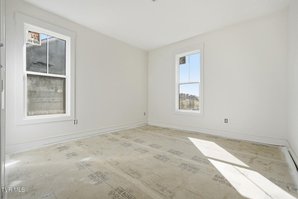 Photo #18: 24 Glaze Farm Way