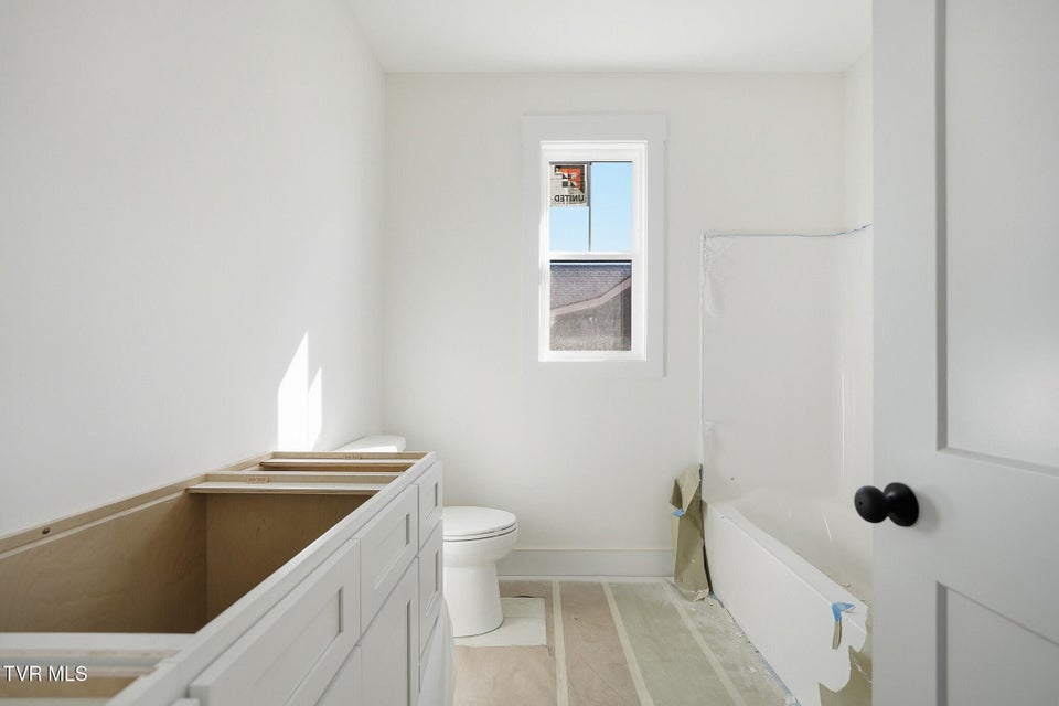 Photo #20: 24 Glaze Farm Way