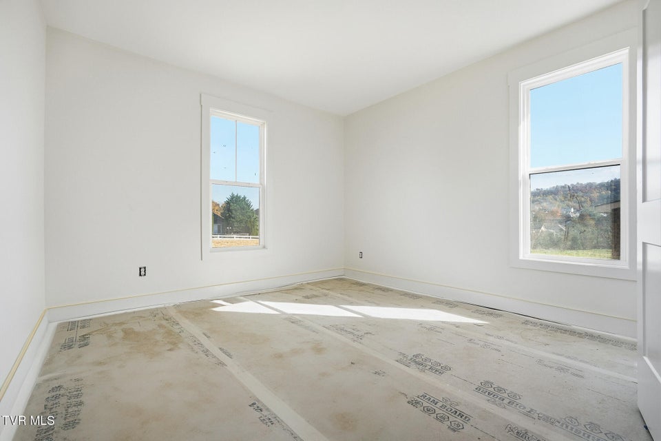 Photo #21: 24 Glaze Farm Way