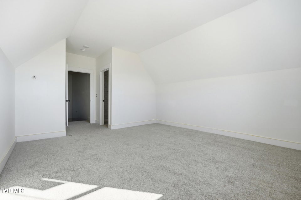 Photo #25: 24 Glaze Farm Way