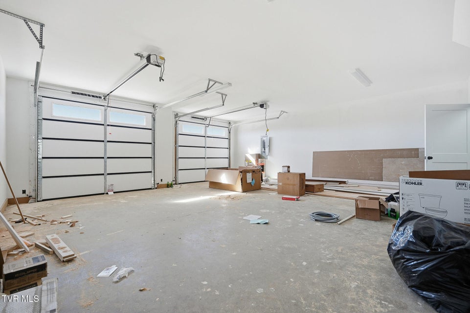 Photo #26: 24 Glaze Farm Way