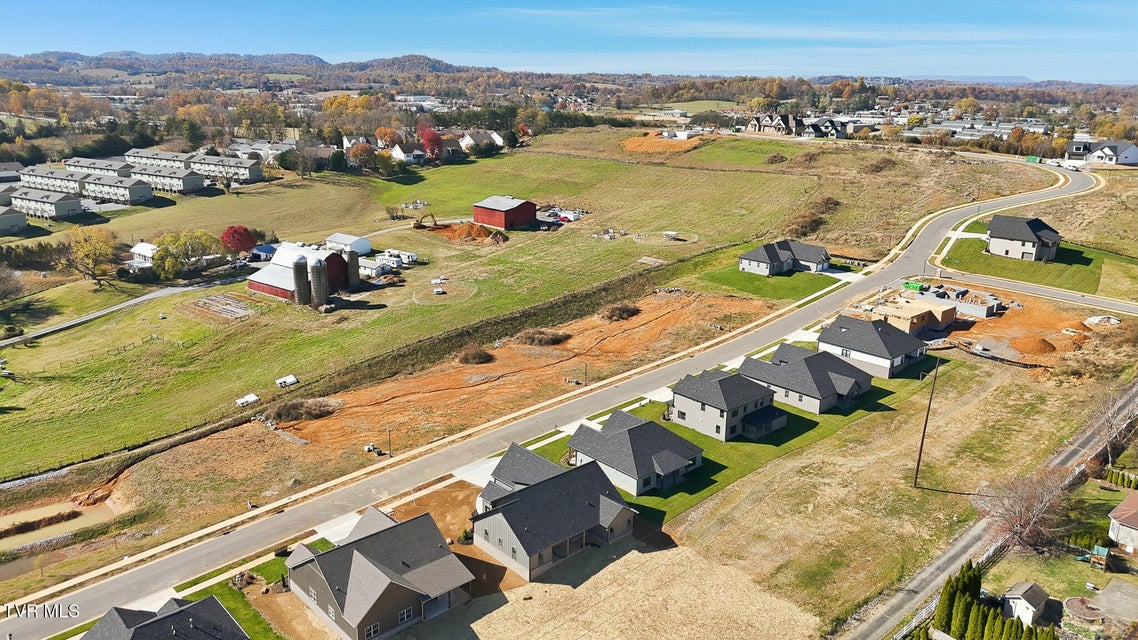 Photo #37: 24 Glaze Farm Way