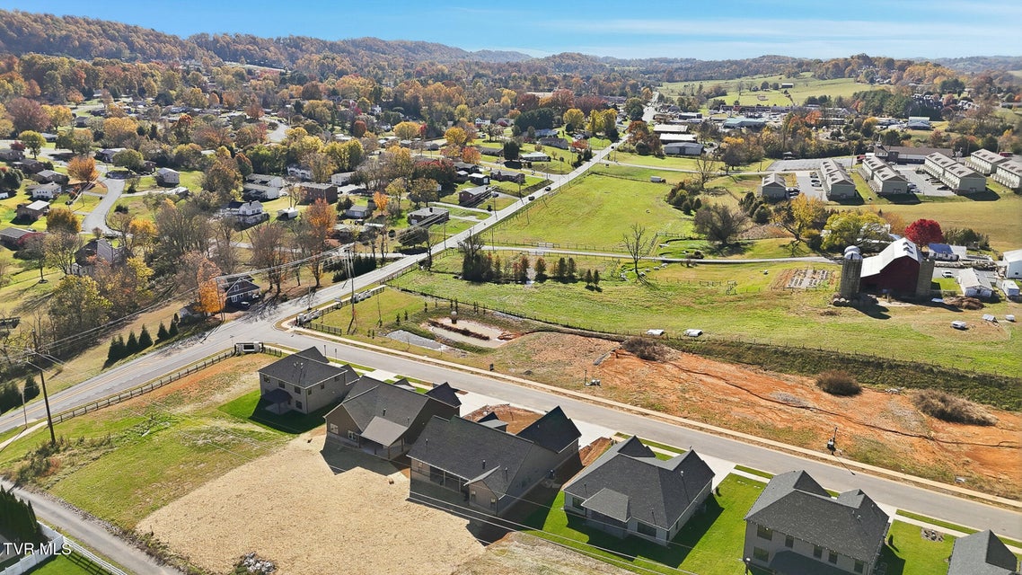 Photo #39: 24 Glaze Farm Way