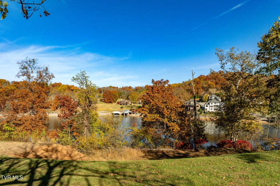 Photo #4: 625 Harbor Approach 