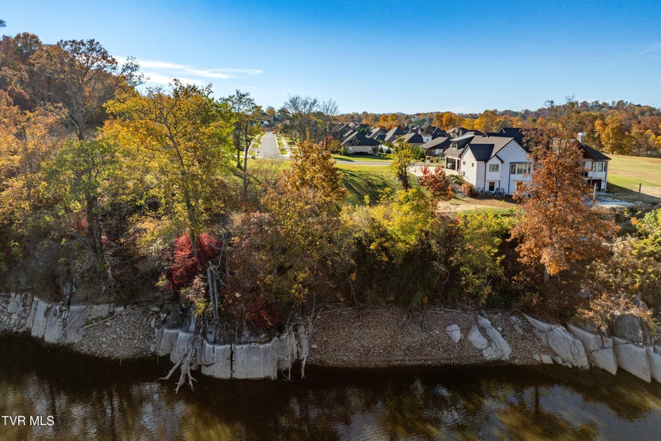 Photo #10: 625 Harbor Approach 
