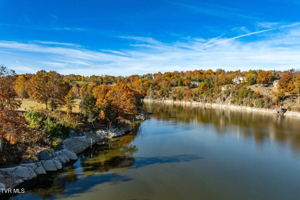 Photo #14: 625 Harbor Approach 