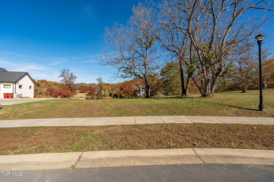 Photo #16: 625 Harbor Approach 