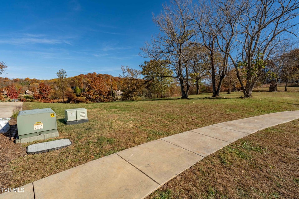 Photo #17: 625 Harbor Approach 