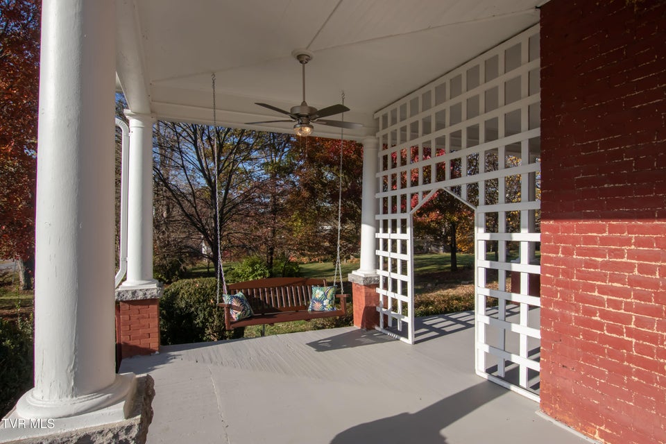 Photo #59: 240 Maplehurst Lane