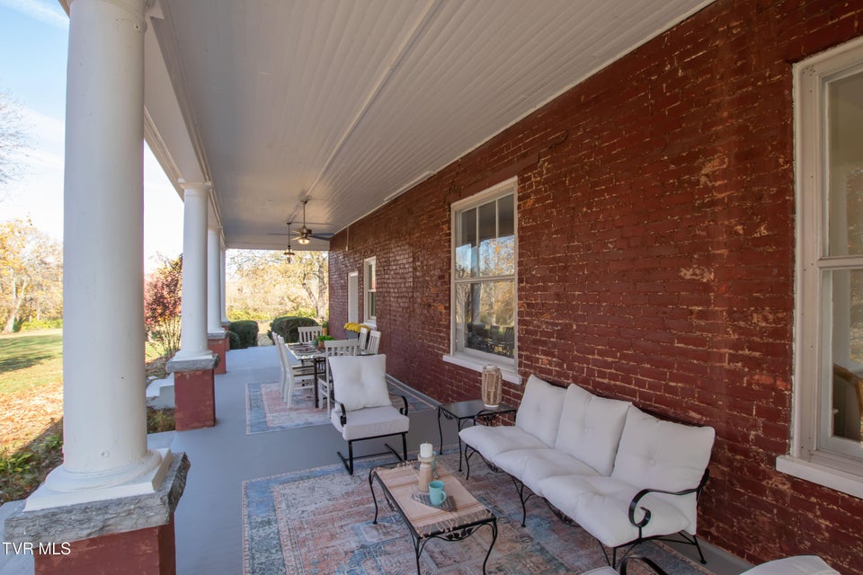 Photo #38: 240 Maplehurst Lane