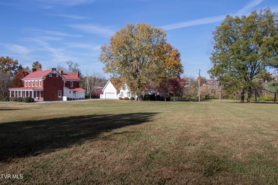 Photo #64: 240 Maplehurst Lane