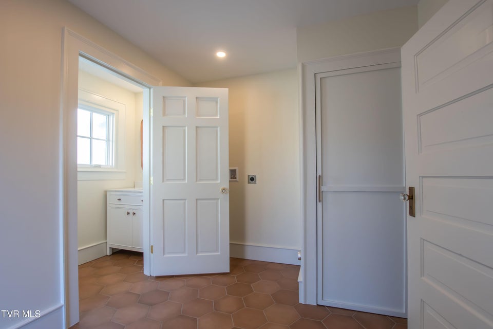 Photo #15: 240 Maplehurst Lane