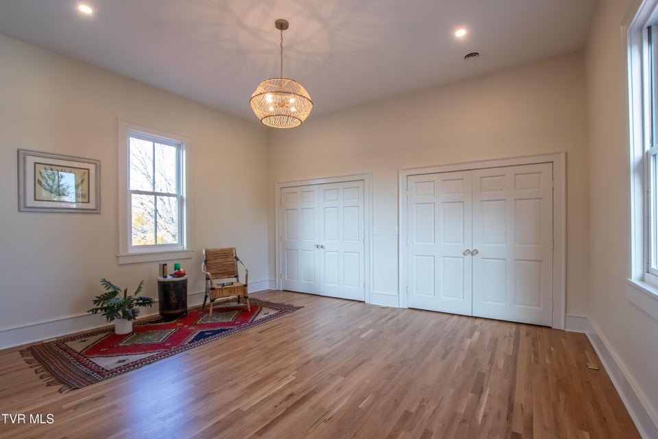 Photo #25: 240 Maplehurst Lane