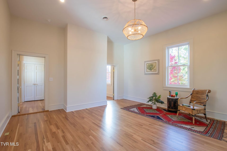 Photo #26: 240 Maplehurst Lane