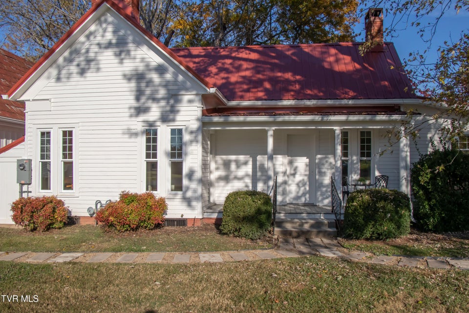 Photo #40: 240 Maplehurst Lane