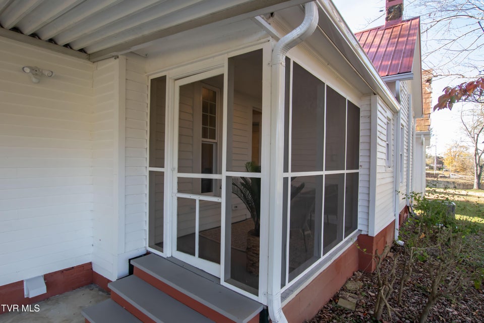 Photo #51: 240 Maplehurst Lane