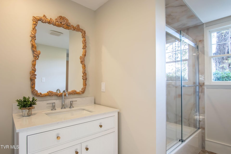 Photo #49: 240 Maplehurst Lane