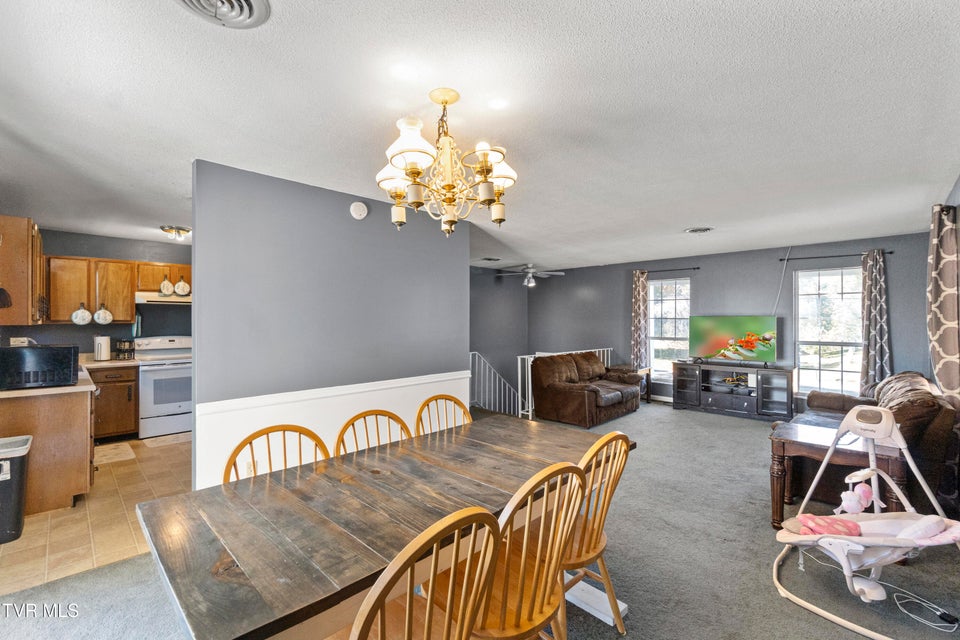 Photo #4: 530 Sioux Trail