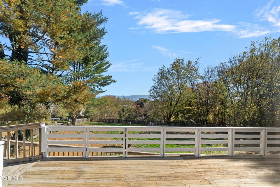 Photo #29: 530 Sioux Trail