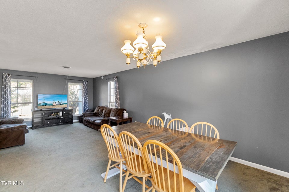 Photo #7: 530 Sioux Trail