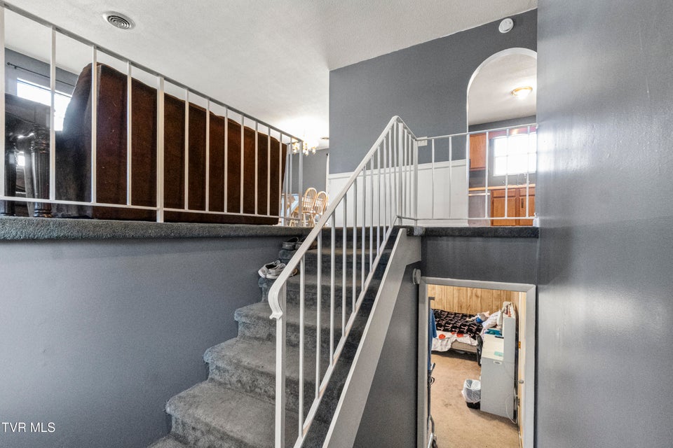 Photo #37: 530 Sioux Trail