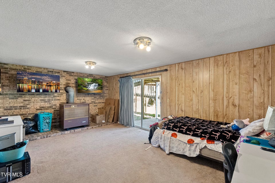 Photo #38: 530 Sioux Trail