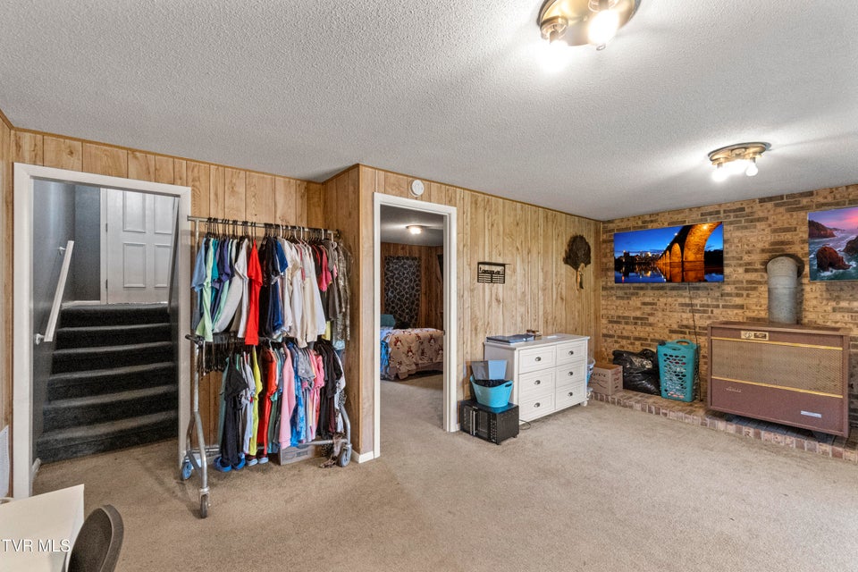 Photo #40: 530 Sioux Trail