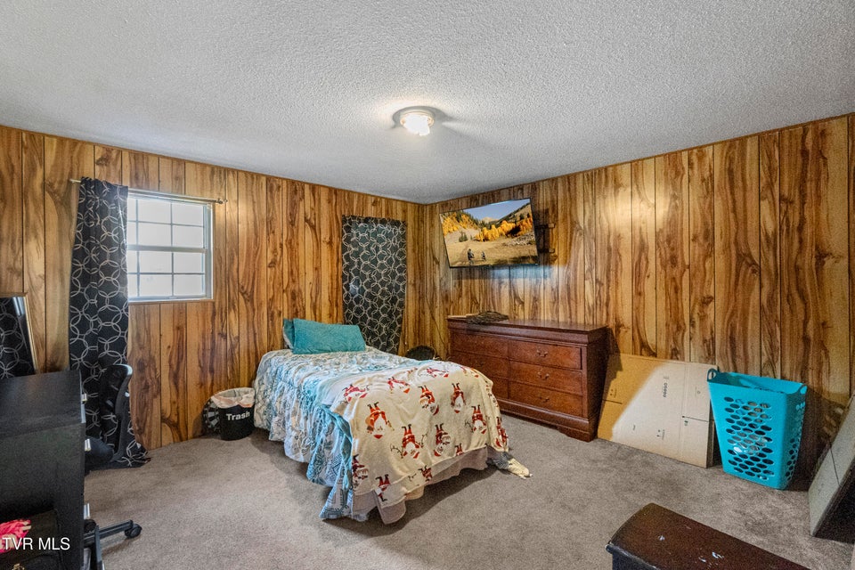 Photo #41: 530 Sioux Trail