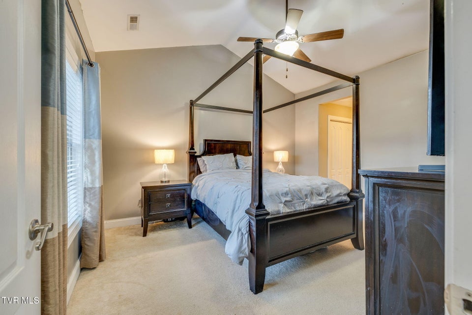 Photo #15: 405 Old Grist Mill Boulevard