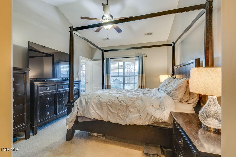 Photo #17: 405 Old Grist Mill Boulevard