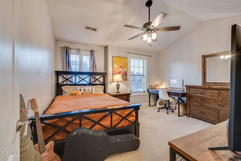 Photo #21: 405 Old Grist Mill Boulevard