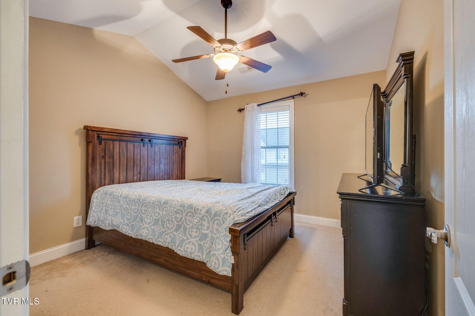 Photo #24: 405 Old Grist Mill Boulevard