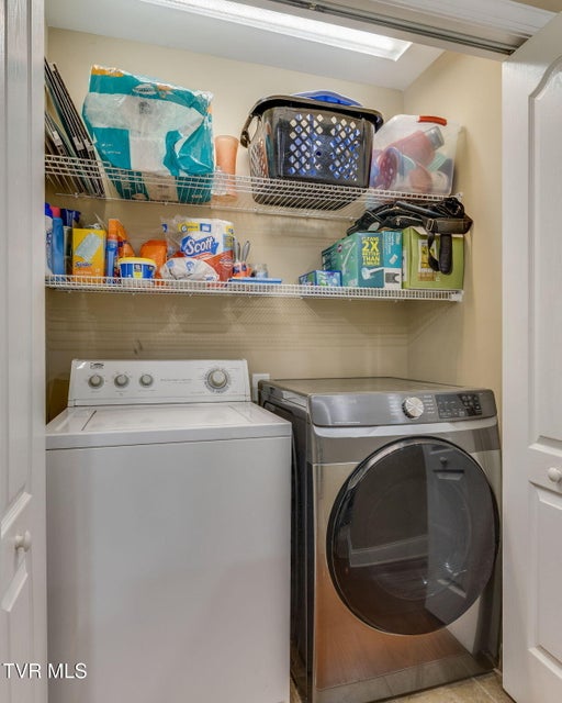 Photo #8: 405 Old Grist Mill Boulevard