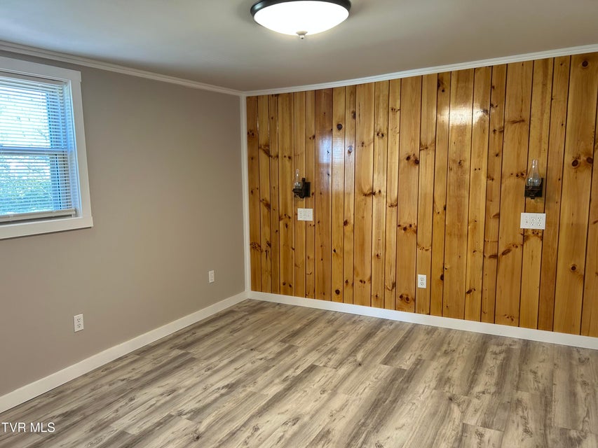 Photo #46: 207 North Street