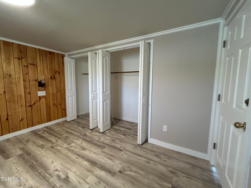 Photo #49: 207 North Street