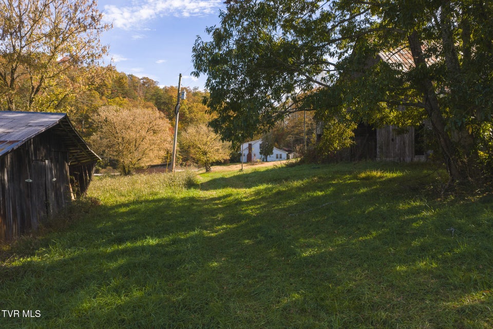 Photo #27: 684 Panther Road