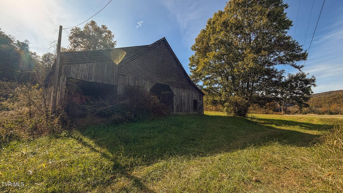 Photo #46: 684 Panther Road