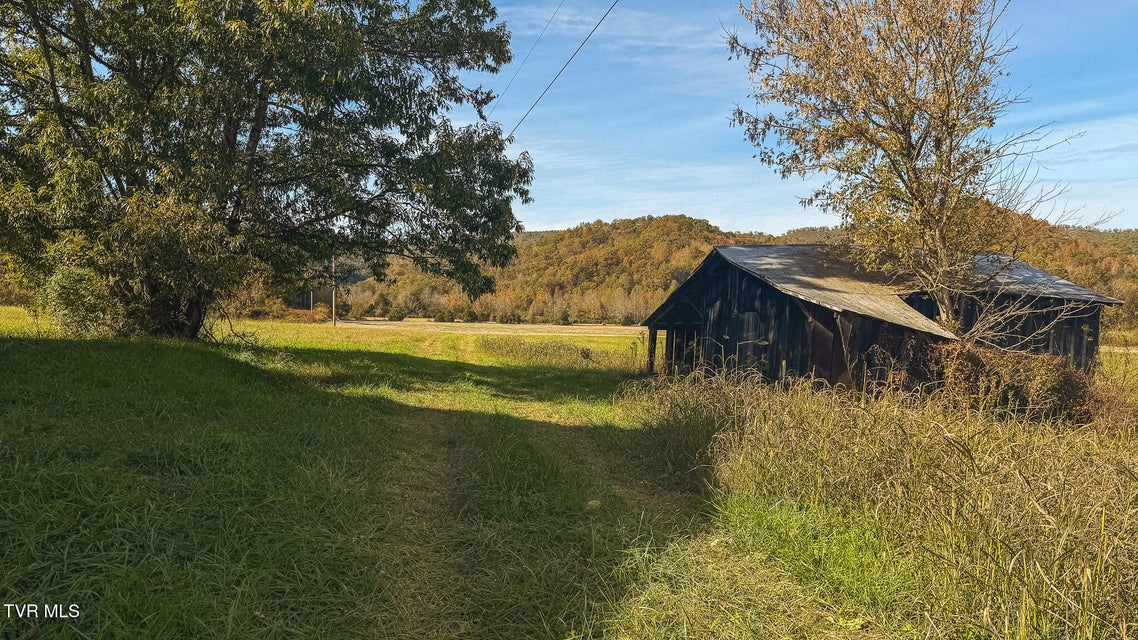 Photo #47: 684 Panther Road