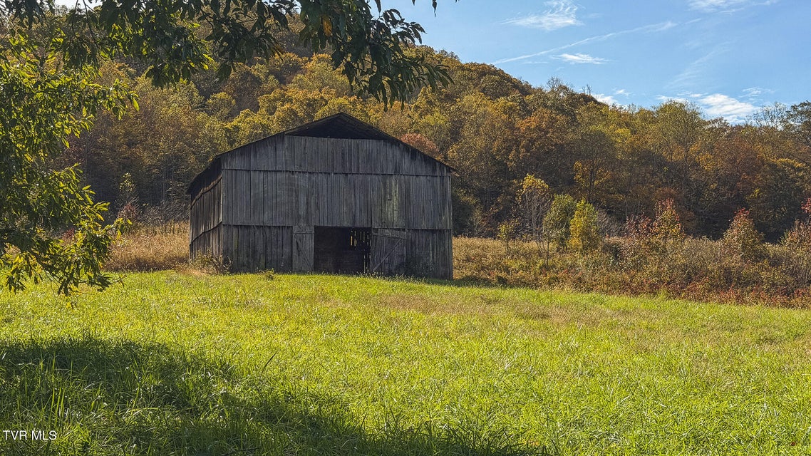 Photo #54: 684 Panther Road