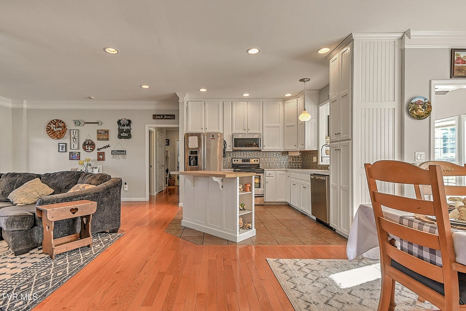 Photo #20: 119 Good Road