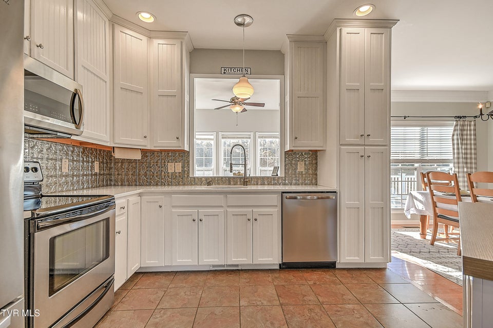 Photo #21: 119 Good Road