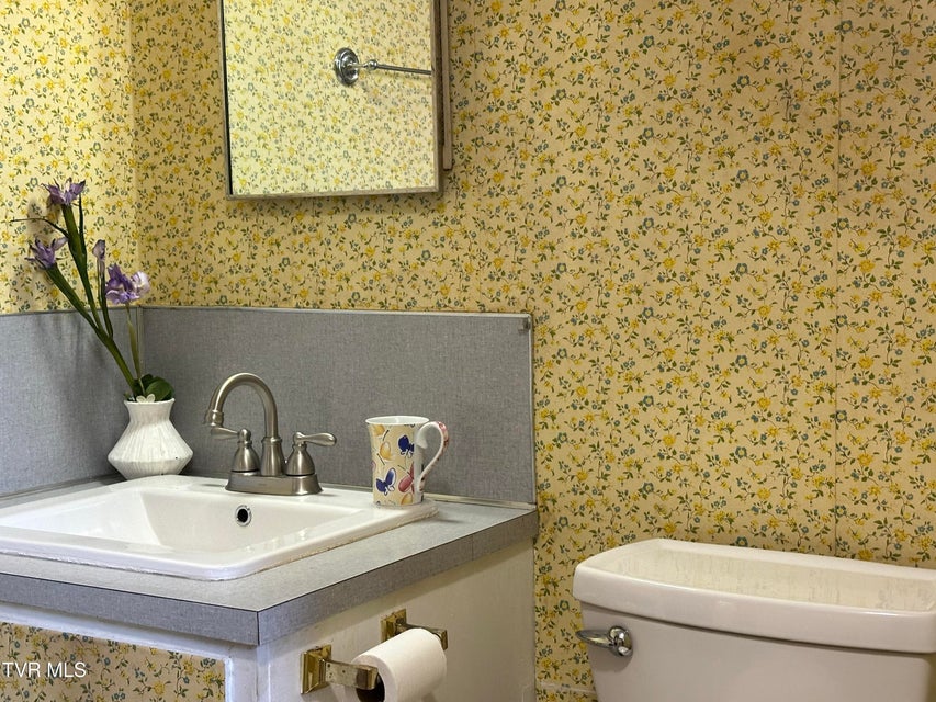 Photo #76: 412 Lakeside Drive