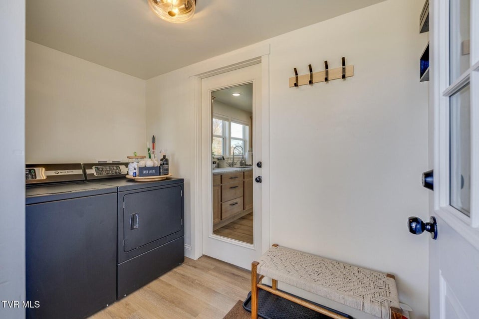 Photo #21: 132 Sanders Street