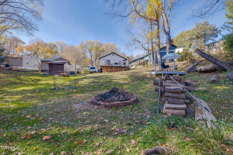 Photo #20: 215 Stafford Street