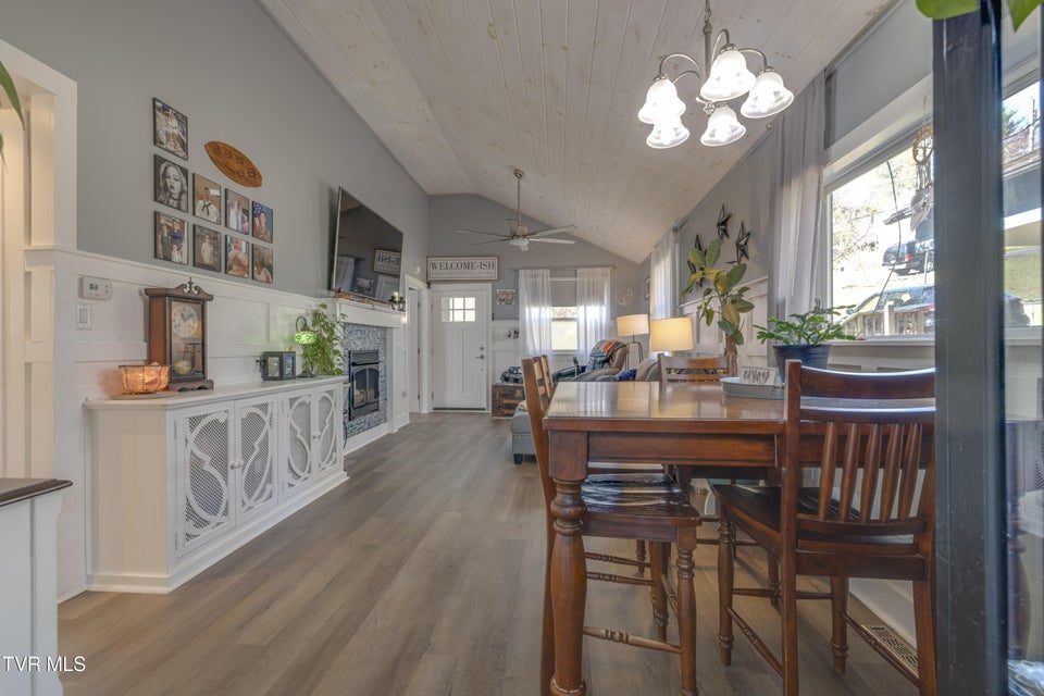 Photo #6: 215 Stafford Street