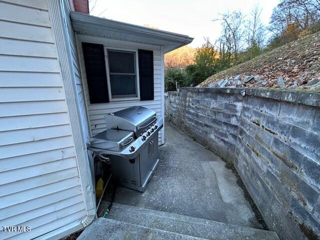 Photo #6: 147 Gilmore Street