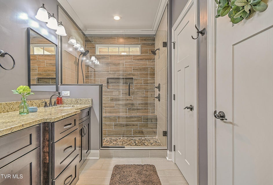 Photo #30: 222 Charlie Avenue