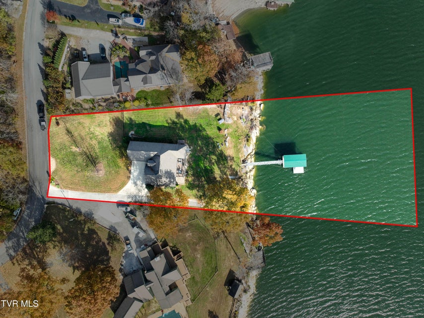 Photo #7: 222 Charlie Avenue