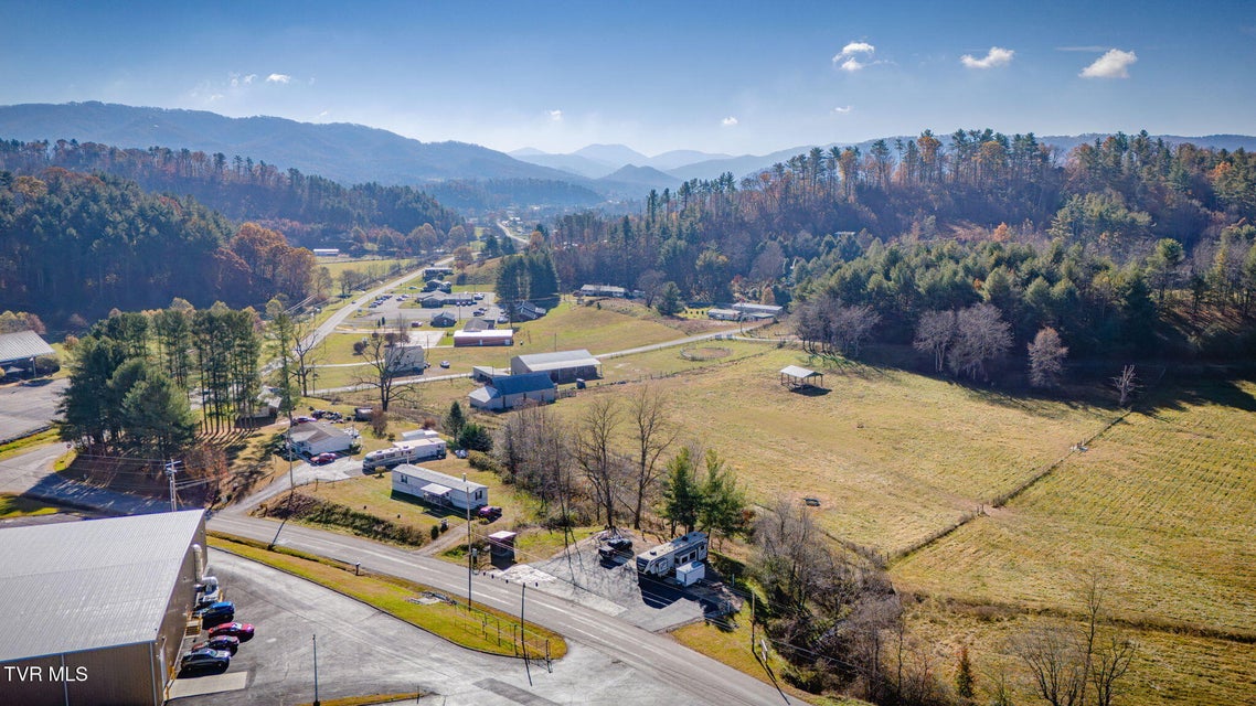 Photo #9: 177 Hospital Road