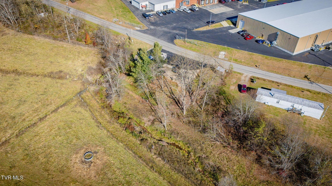 Photo #16: 177 Hospital Road